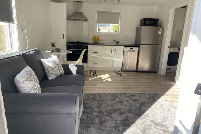 Photo of property in 9 Claremont Grove, Mount Victoria, Wellington, 6011