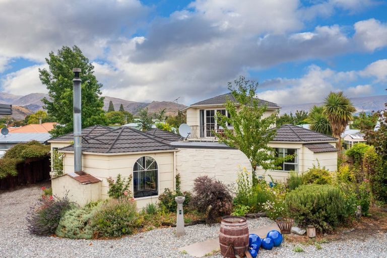 Photo of property in 38 Ortive Street, Cromwell, 9310