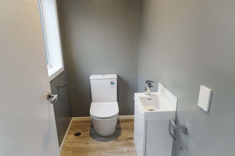 Photo of property in 2b Delaney Drive, Stokes Valley, Lower Hutt, 5019