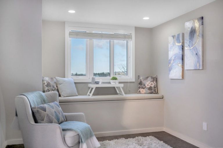 Photo of property in 281 Point View Drive, Shamrock Park, Auckland, 2016