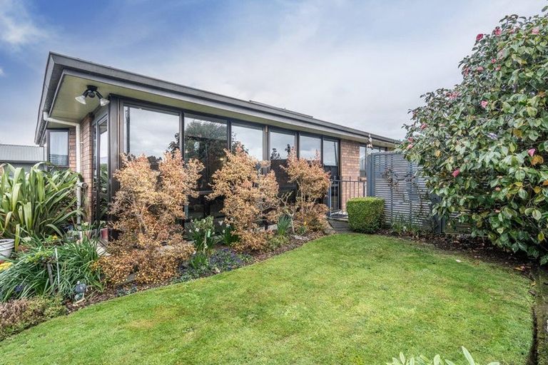 Photo of property in 37 Renfrew Street, Waikiwi, Invercargill, 9810