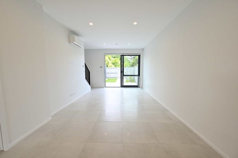 Photo of property in 5 Ngakoro Road, Karaka, Papakura, 2113