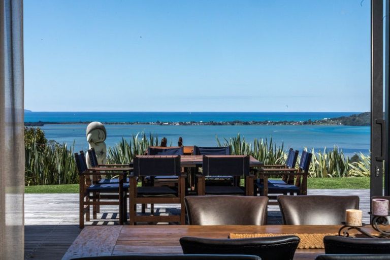 Photo of property in 1031b State Highway 2, Tanners Point, Katikati, 3177