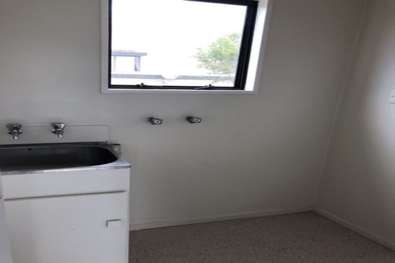 Photo of property in 6/37 Brockworth Place, Riccarton, Christchurch, 8011