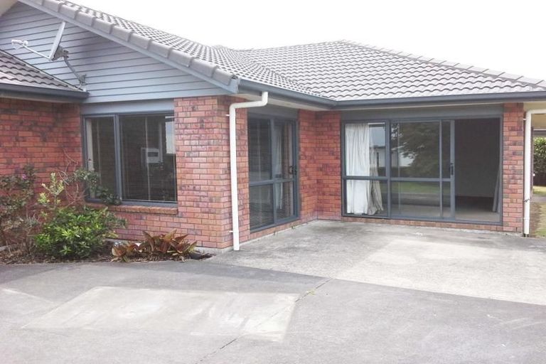 Photo of property in 5 Northpoint Way, Bell Block, New Plymouth, 4312