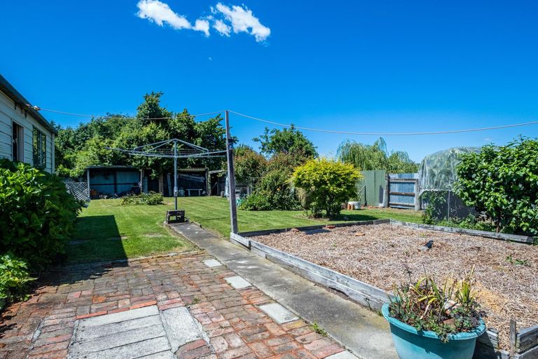 Photo of property in 39 Rhodes Street, Waimate, 7924