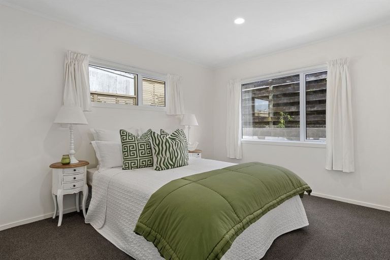 Photo of property in 3b Russell Place, Brookfield, Tauranga, 3110