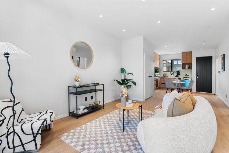 Photo of property in 42 Taukahiwi Road, Pukekohe, 2120