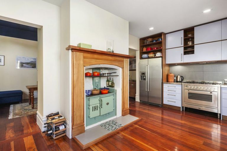 Photo of property in 45 Box Hill, Khandallah, Wellington, 6035