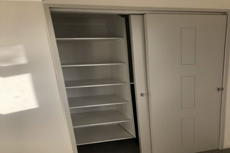 Photo of property in 26a Vipond Road, Stanmore Bay, Whangaparaoa, 0932