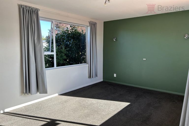 Photo of property in 6 Pethig Place, Halswell, Christchurch, 8025