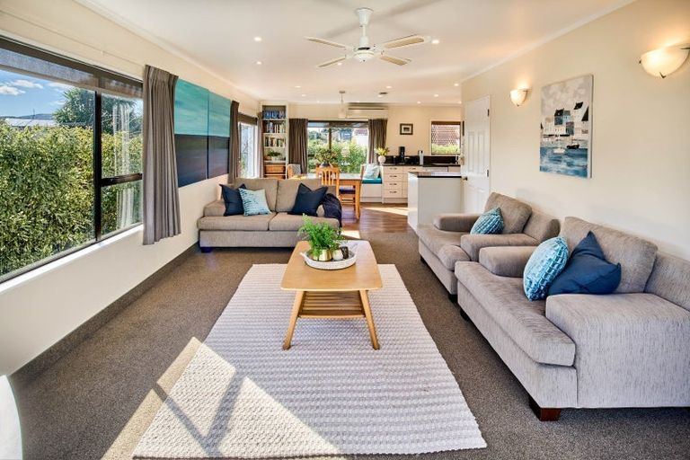 Photo of property in 2/3 Mahoe, Hutt Central, Lower Hutt, 5010