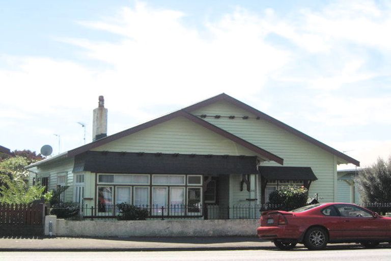 Photo of property in 210 Saint Aubyn Street, New Plymouth, 4310