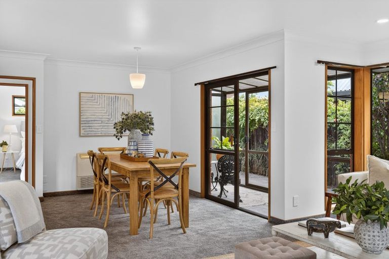 Photo of property in 196 Hawthornden Road, Avonhead, Christchurch, 8042