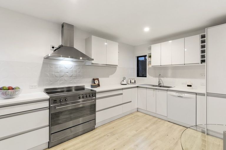 Photo of property in 8 Euston Road, Sandringham, Auckland, 1025