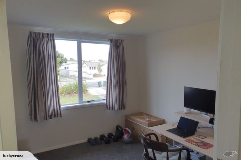 Photo of property in 19 Mahana Road, Paraparaumu Beach, Paraparaumu, 5032