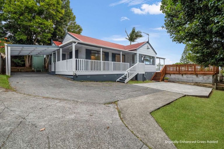 Photo of property in 65 Reynella Drive, Massey, Auckland, 0614