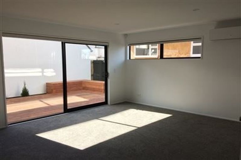 Photo of property in 4/237 Armagh Street, Christchurch Central, Christchurch, 8011