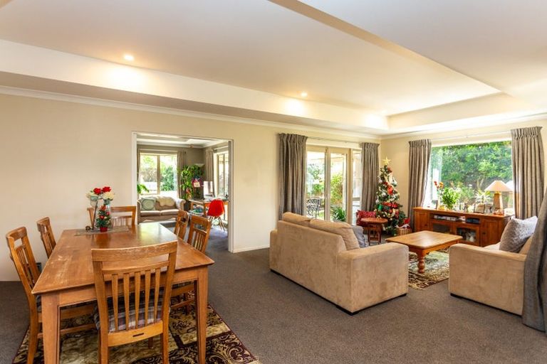 Photo of property in 15 Pollock Place, Rolleston, 7614