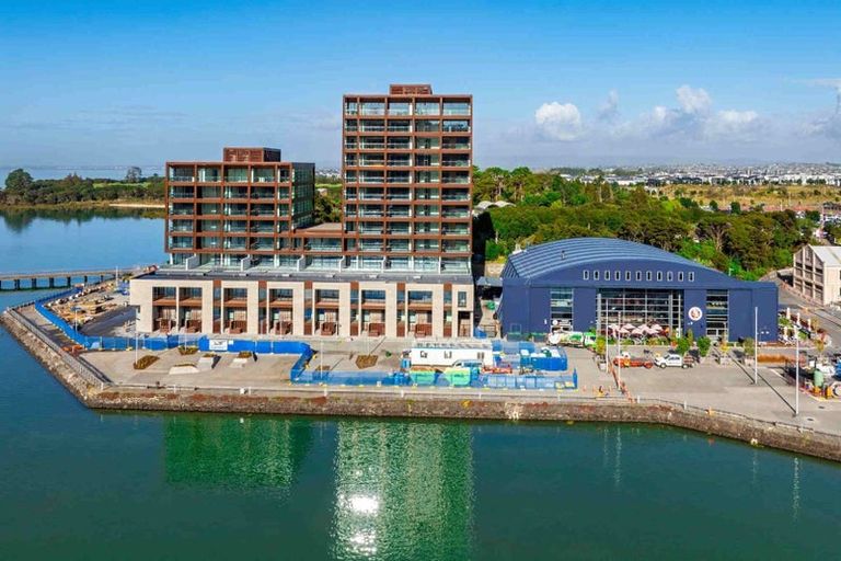 Photo of property in 605/6 Boundary Road, Hobsonville, Auckland, 0616