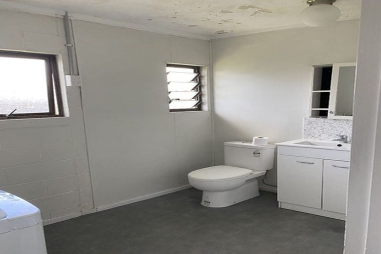 Photo of property in 2/569 Maunganui Road, Mount Maunganui, 3116