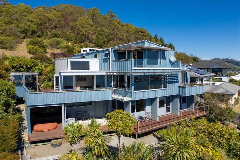 Photo of property in 35 Davies Drive, Atawhai, Nelson, 7010