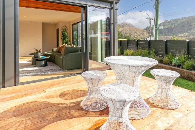 Photo of property in 365b Karori Road, Karori, Wellington, 6012