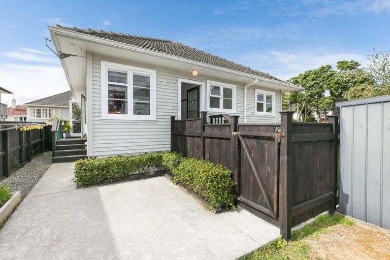 Photo of property in 22 Atua Street, Johnsonville, Wellington, 6037