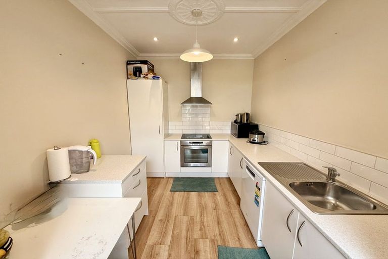 Photo of property in 39 Moa Street, Alicetown, Lower Hutt, 5010