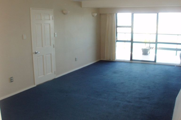 Photo of property in 81 View Road, Houghton Bay, Wellington, 6023