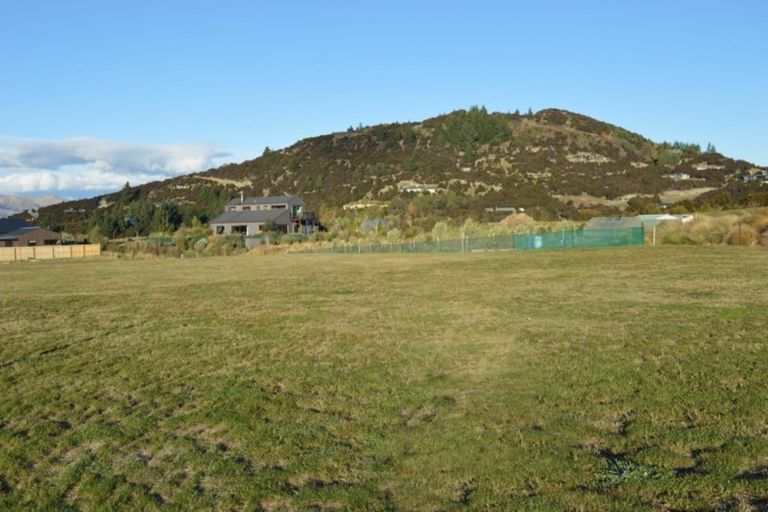 Photo of property in 9 Bargour Street, Wanaka, 9305