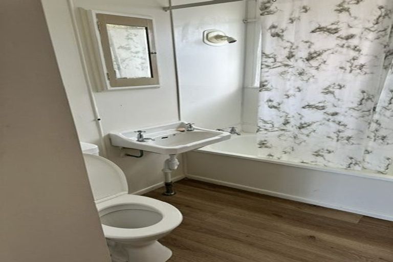Photo of property in 590a Fergusson Drive, Trentham, Upper Hutt, 5018