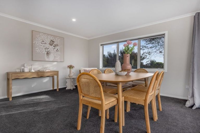 Photo of property in 11 Maury Place, Foxton, 4814