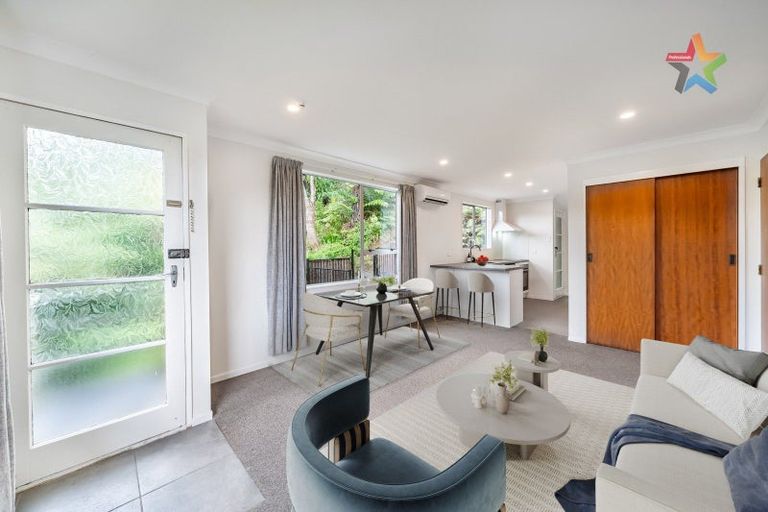 Photo of property in 15 Glen Road, Ranui, Auckland, 0612