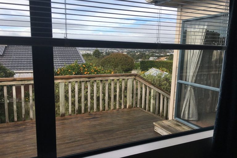 Photo of property in 2a Sycamore Drive, Sunnynook, Auckland, 0620