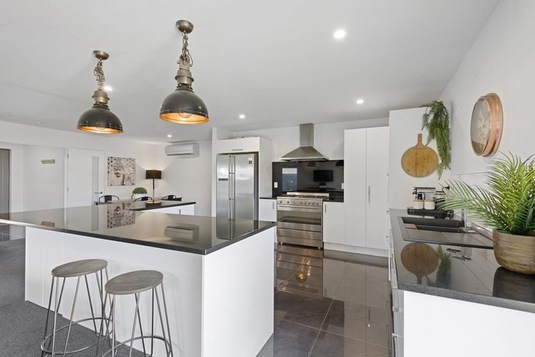 Photo of property in 18 Oaks Drive, Lincoln, 7608