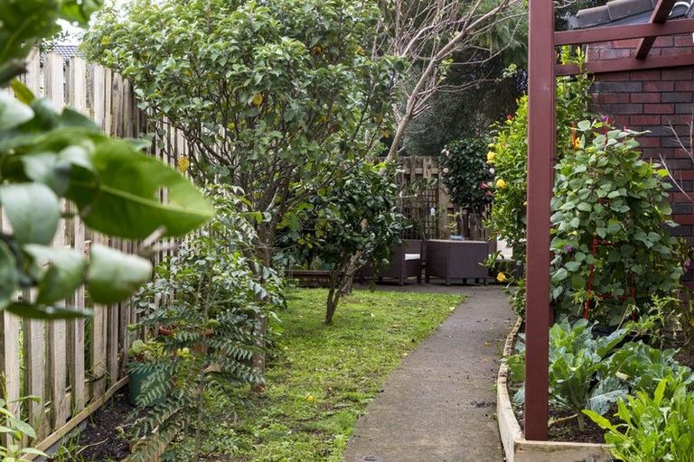 Photo of property in 265c Puhinui Road, Papatoetoe, Auckland, 2025