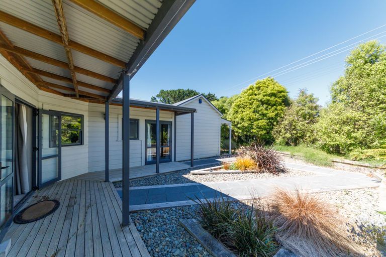 Photo of property in 50 Akers Road, Linton, Palmerston North, 4472