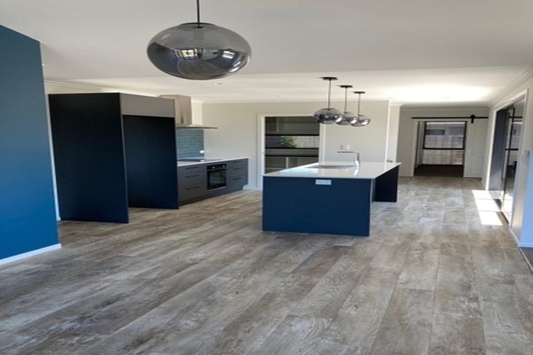 Photo of property in 70 Te Wharo Drive, Papamoa, 3118