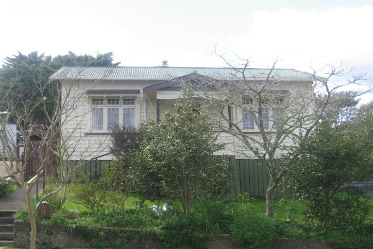 Photo of property in 6 Union Street, Hikurangi, 0114