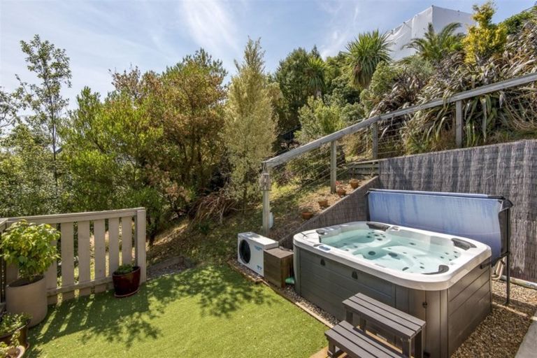 Photo of property in 11 Lucknow Place, Cashmere, Christchurch, 8022