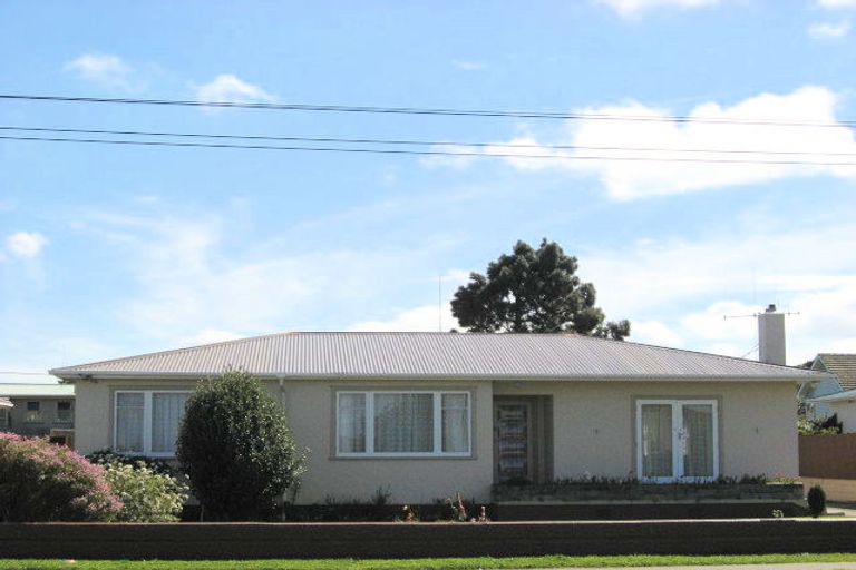 Photo of property in 118 Puriri Street, Gonville, Whanganui, 4501