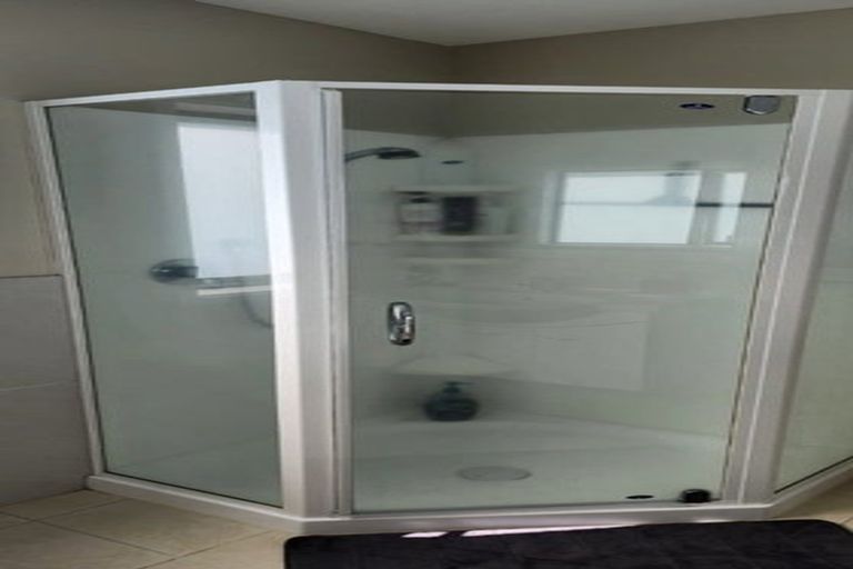 Photo of property in 2/29 May Street, Mount Maunganui, 3116