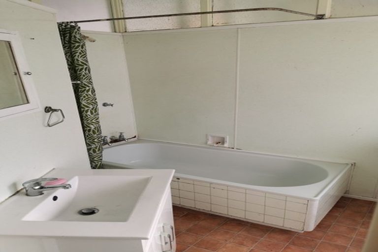 Photo of property in 130 Tui Road, Papatoetoe, Auckland, 2025