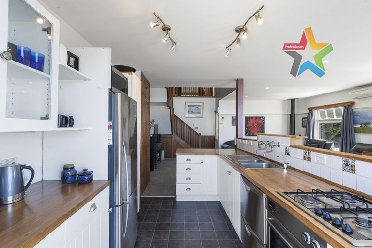 Photo of property in 579 Hutt Road, Horokiwi, Wellington, 5016