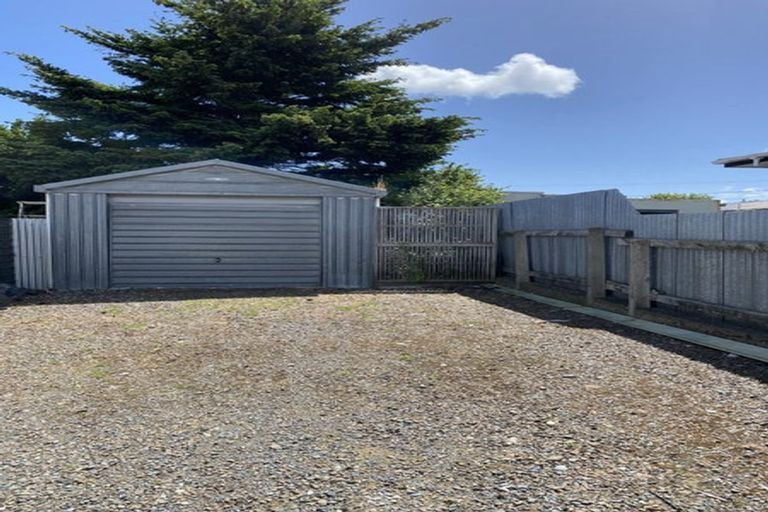 Photo of property in 86 Stobo Street, Grasmere, Invercargill, 9810