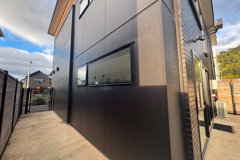 Photo of property in 10 Betty Boyes Street, Wallaceville, Upper Hutt, 5018