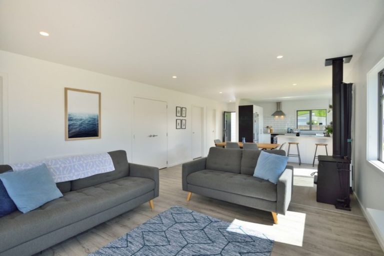 Photo of property in 83 Hamilton Drive, Wainui, Gisborne, 4010