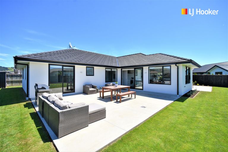 Photo of property in 9 Kinloch Place, Mosgiel, 9024