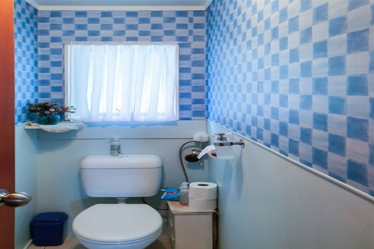 Photo of property in 4 Smeath Road, Kawakawa, 0210